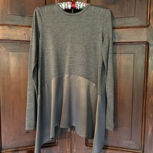 Brunello Cucinelli Ladies Small Wool Silk Gray Tunic Top Blouse Scoop Neck